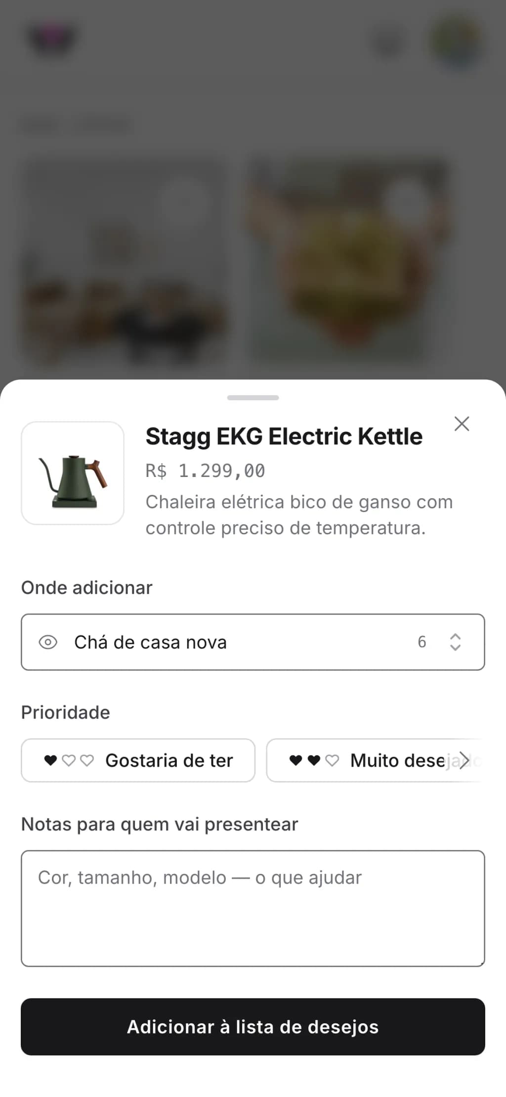 A tela de adicionar da Wishpicks no celular, com uma chaleira elétrica preenchida a partir de um link colado e a lista de desejos “Chá de casa nova” escolhida como destino